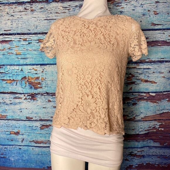 Lulu's Turn Back Time blush pink lace tiered top small - Picture 2 of 9